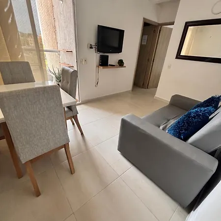 Cómodo Y Comfortable Apto Apartamento